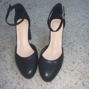 Chunky Heeled Ankle Strap Pumps